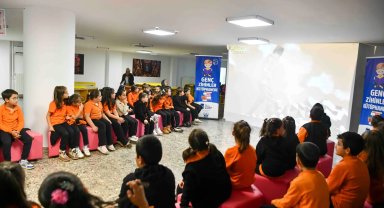 Ankara'da 'Genç Zihinler Kütüphanede' etkinliği devam ediyor