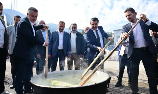 Asırlık Nebi Dede Çorbası geleneği Yıldırım'da yaşatıldı