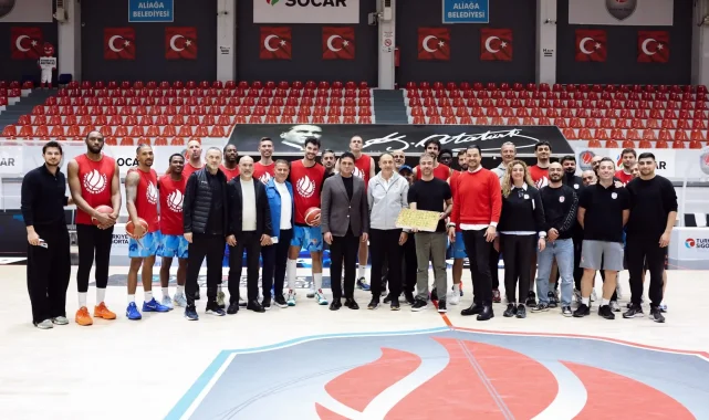 Başkan Serkan Acar'dan Aliağa Petkimspor'a ziyaret