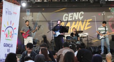 Başkent'te üniversitelilere kampüs tadında karşılama