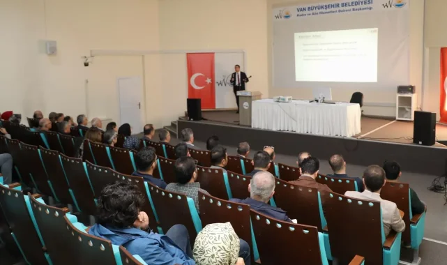 Belediye personeline kişisel veri güvenliği eğitimi