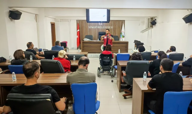 Belediye personeline psikososyal eğitimi