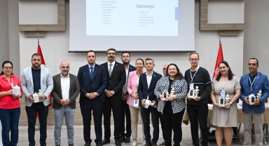 Bornova Kent Konseyi'nde Doğan Baran Mengüş güven tazeledi