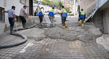 Bornova'da bir yol sorunu daha çözüldü