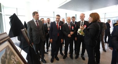 Bursa İnegöl'de Cumhuriyet Coşkusu goblen sanatıyla buluştu