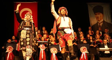 Bursa Nilüfer'de Cumhuriyet'in 103'üncü yılına özel konser
