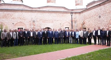Bursa Yenişehir'de Başkan Özel muhtarları ağırladı