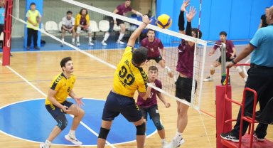 Bursa Yenişehirli voleybolcular filede 2'de 2 yaptı