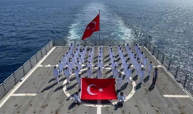 Cumhuriyet coşkusu Hint Okyanusu'na taşındı