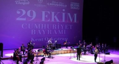 Denizli'de Cumhuriyet coşkusu etkinliklerle başladı