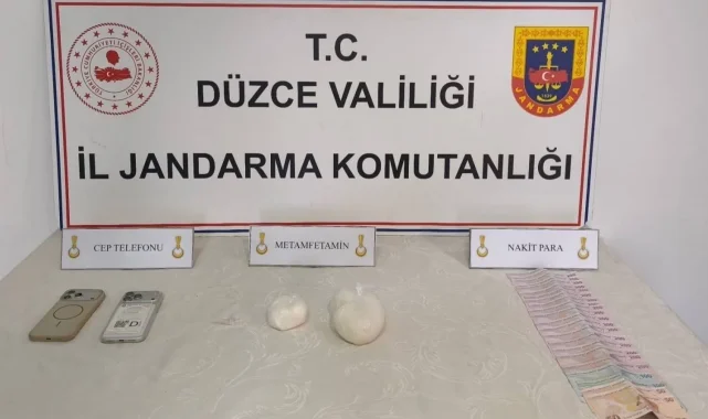 Düzce'de 405 gram metamfetamin ele geçirildi