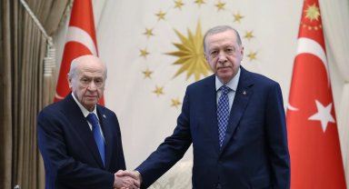 Erdoğan, Bahçeli'yi Külliye'de kabul etti