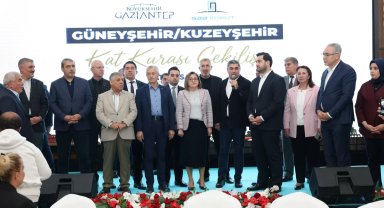 Gaziantep Büyükşehir'den muhtarlara destek sürüyor