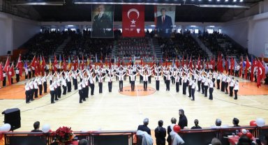 İnegöl'de Cumhuriyetin 103. yılı coşkuyla kutlandı