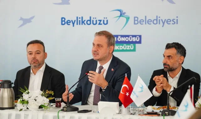 İstanbul Beylikdüzü'nde yerel basına 18 aylık hizmet brifingi