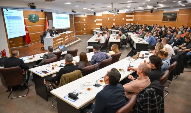 İzmir Bornova'da hizmet seferberliği