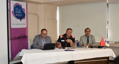 İzmir Kent Konseyi'nden 'kentsel dönüşüm' paneli