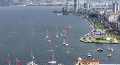 İzmir Körfezi'nde Cumhuriyet rüzgarı esti