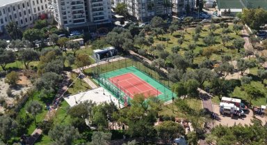 İzmir'de spor salonu açık havaya taşındı