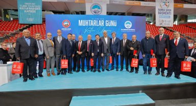 Kayseri Büyükşehir'den muhtarlara özel yemek