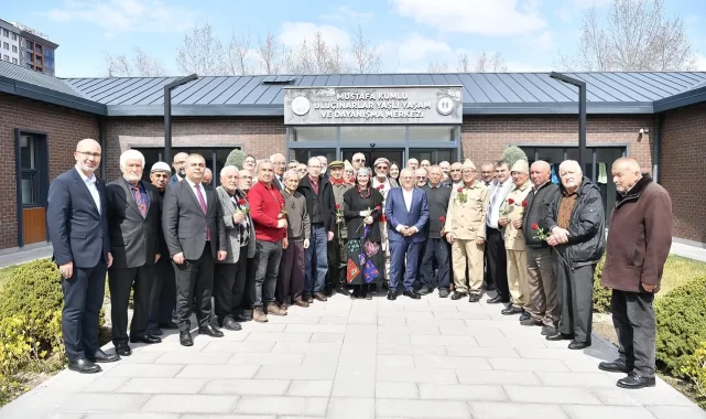 Kayseri Büyükşehir'den 'Ulu Çınar'lara özel hizmet