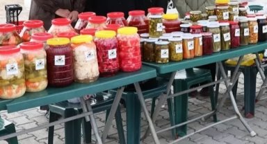 Kayseri Kocasinan'da Gevhernesibe Kadın Kooperatifi son hasadını yaptı