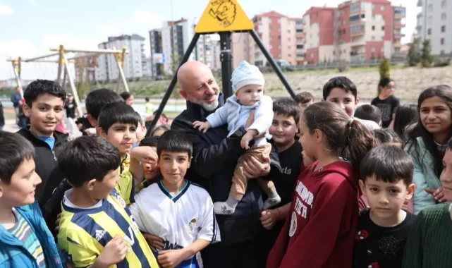 Kayseri Kocasinan'ın parkları çocuklara katkı sağlıyor