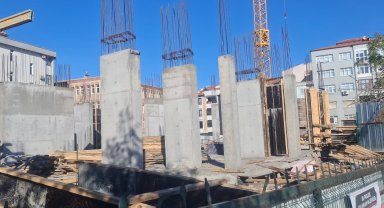 Keşan'da yıkılan eski Hükümet Konağı inşaatı hızla yükseliyor