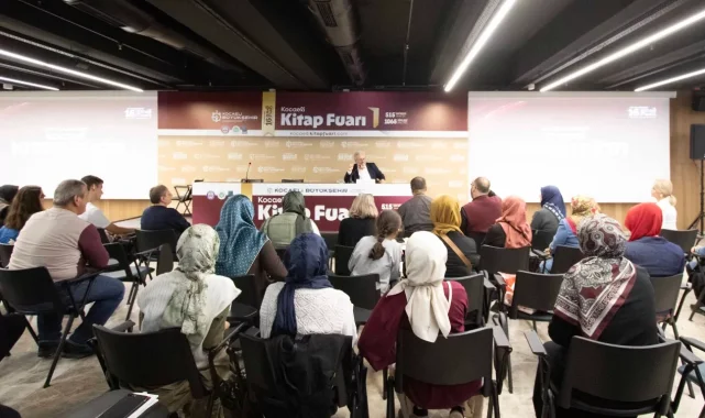 Kocaeli Kitap Fuarı'nda söyleşi rüzgârı