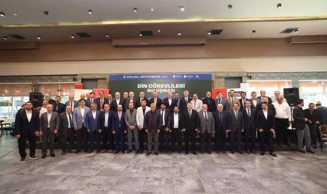 Kocaeli'de Başkan Büyükakın, 12 ilçeden din görevlileri ile bir araya geldi