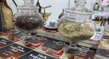 Kocaeli'de kahvenin hikâyesi Kitap Fuarı'na taşındı