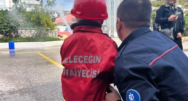 Kocaeli'de minikler itfaiyeyi yakından tanıdı