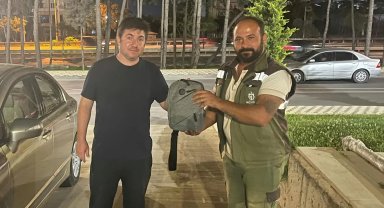 Kocaeli'de temizlik personelinden örnek davranış