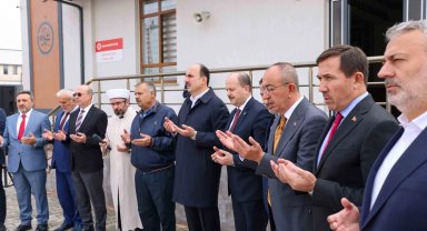 Konya Meram'da Gazze Camii ibadete açıldı