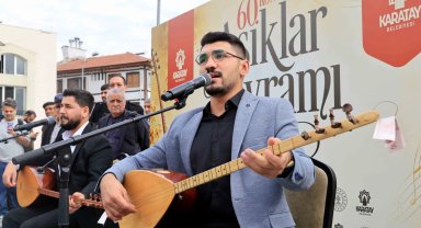 Konya'da geleneksel Âşıklar Bayramı coşkusu