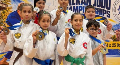 Konyalı milli judocular gururlandırdı
