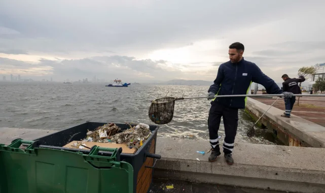 Körfez'de yağmur sonrası yüzey temizliği