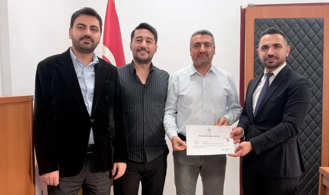 Kozluk Devlet'te örnek personele başarı belgesi verildi
