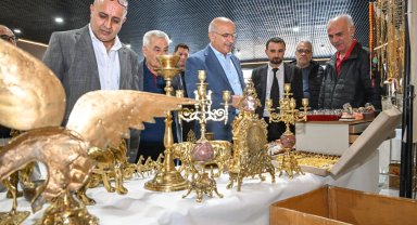 Malatya'da antika pazarı açıldı