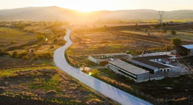 Manisa Büyükşehir'den Kula'da 30 kilometrelik yol çalışmasına yakın mercek