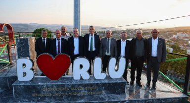 Manisa Köprübaşı'nda balıkçının yüzü güldü