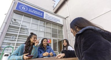 Mersin Büyükşehir'den üniversitelilere destek