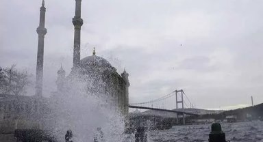 Meteoroloji'den kuvvetli yağış ve fırtına uyarısı! Ege ve Marmara'da dikkat!