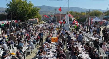 Mübadil torunları aynı sofrada buluştu