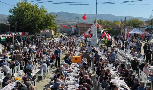 Mübadil torunları aynı sofrada buluştu