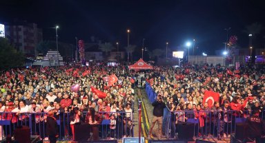 Muğla Dalaman'da Cımhuriyet coşkusu zirve yaptı