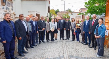 Narlıdere'de Başkan Uzun İzmirli muhtarları ağırladı