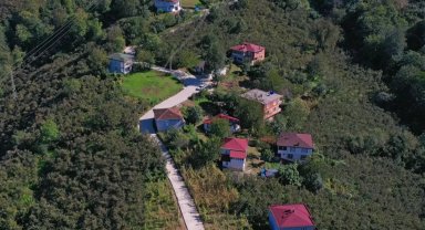 Ordu Çamaş'ta beton yol çalışmaları aralıksız sürüyor