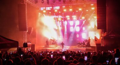 Resul Dindar'dan muhteşem konser