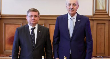 TBMM Başkanı Numan Kurtulmuş, Moldova Meclis Başkanı ile Roma'da buluştu